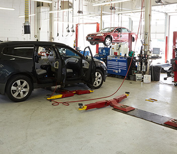 Mauer Chevrolet Service Bay